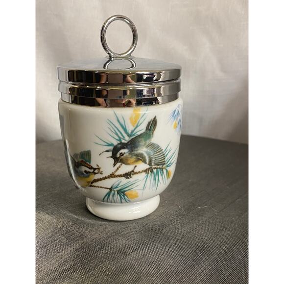 Vintage Royal Worcester Porcelain Egg Coddler with chrome top Birds Wren VGUC - Picture 5 of 16